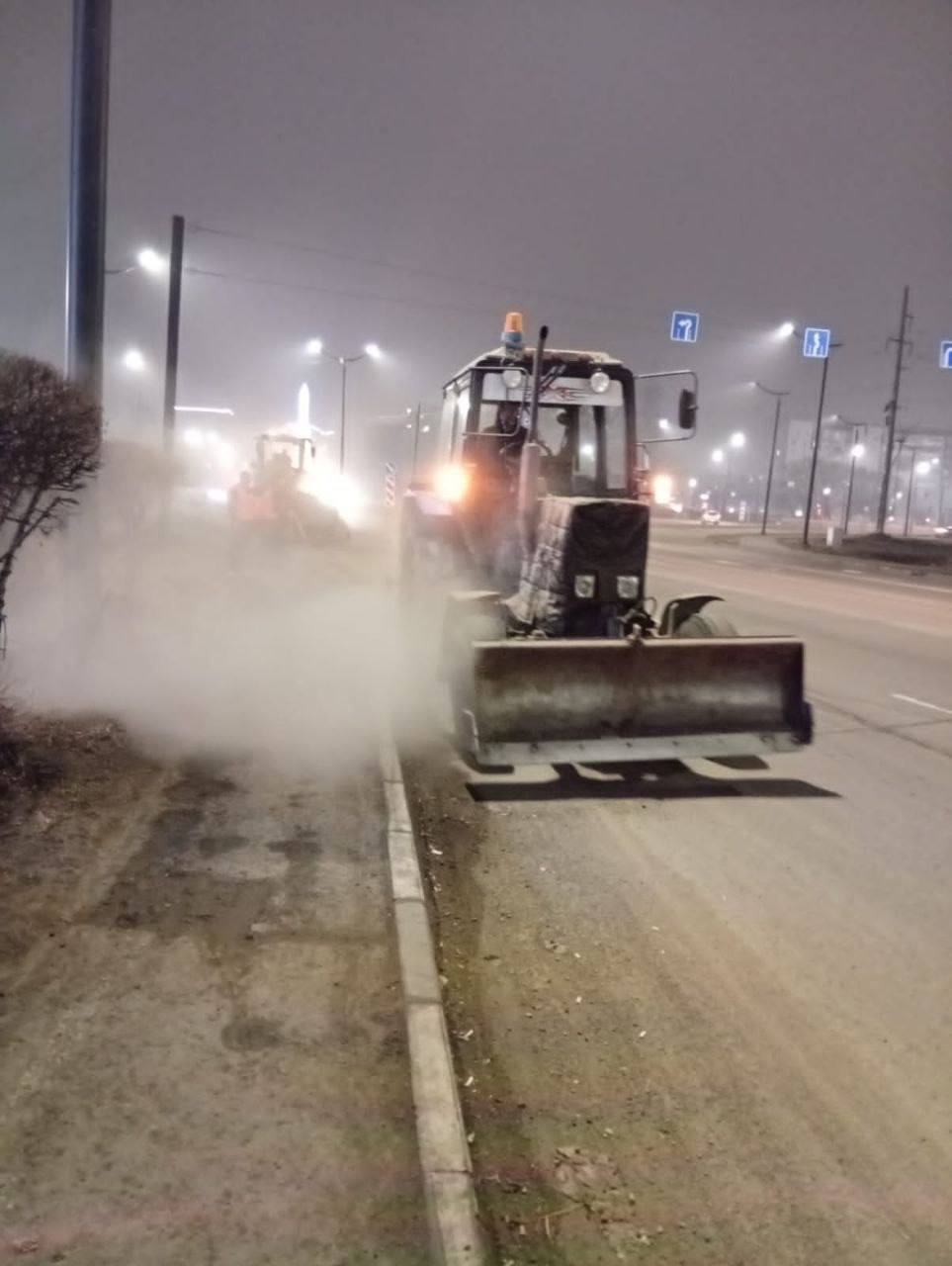 Очистка тротуаров и проезжей части: какие работы запланировал ГСТК на 2 апреля? 