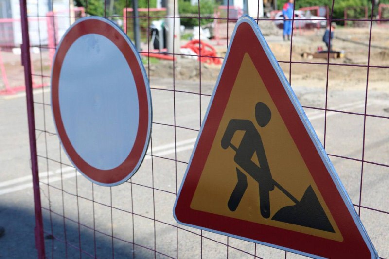 На Артиллерийской приступили к устранению аварии на сетях водоснабжения