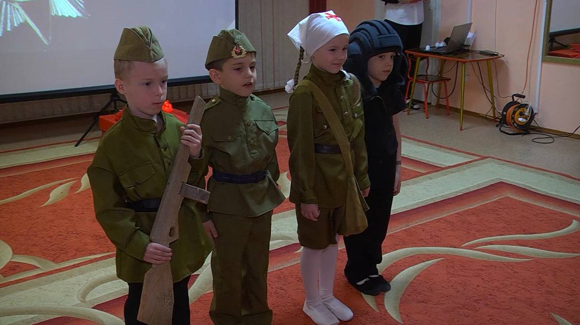 В благовещенской прогимназии рассказали о маленьких героях большой войны