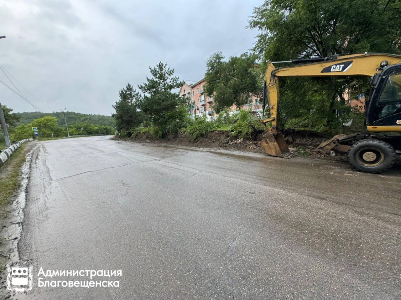 Детская площадка в Белогорье готова на 20%