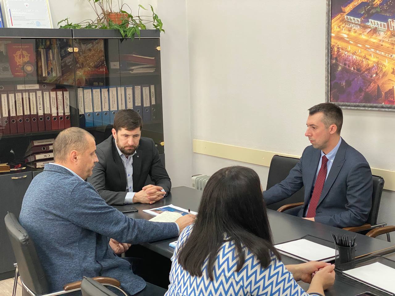 Большие низкопольные автобусы и опыт работы: новые требования к перевозчикам общественного транспорта обсудили в Благовещенске 