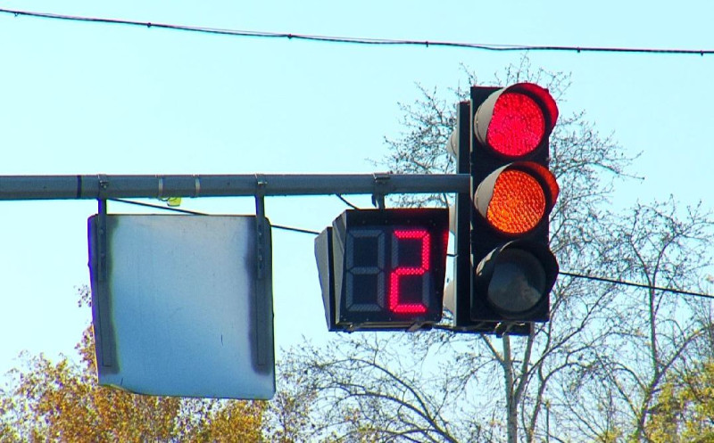 Светофор на Горького – Шевченко заработает в новом режиме  