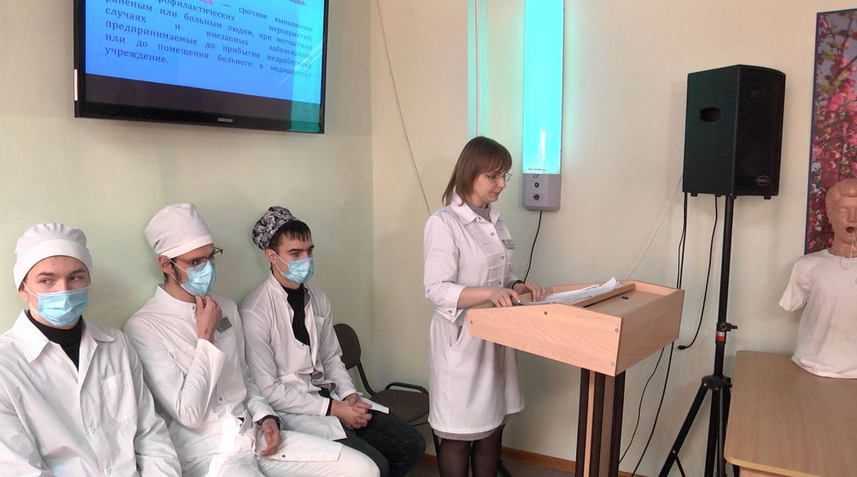 Благовещенские студенты обучают методикам оказания первой помощи