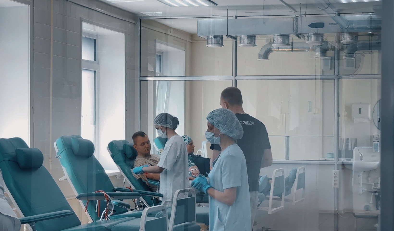 Благовещенские спортсмены массово сдали кровь