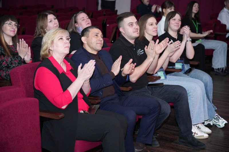 Олег Имамеев: «Студенческое и школьное самоуправление — это мощный инструмент, который помогает раскрыть потенциал молодых лидеров» 