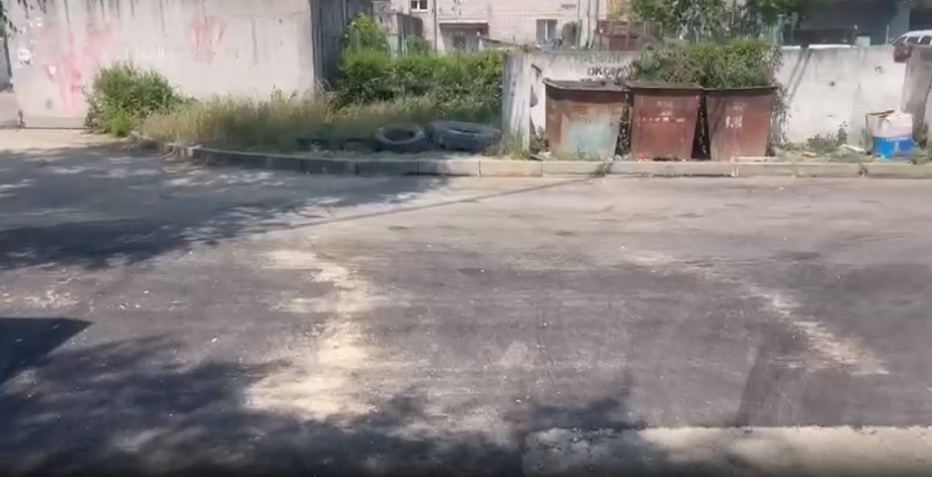 В Благовещенске заасфальтировали один из внутридворовых проездов 