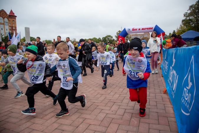 В «Кроссе нации» в Благовещенске пробежали более 2 тысяч человек
