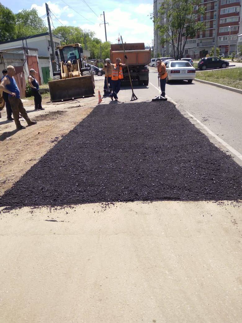 ГСТК отремонтировал дороги по Красноармейской и Шимановского