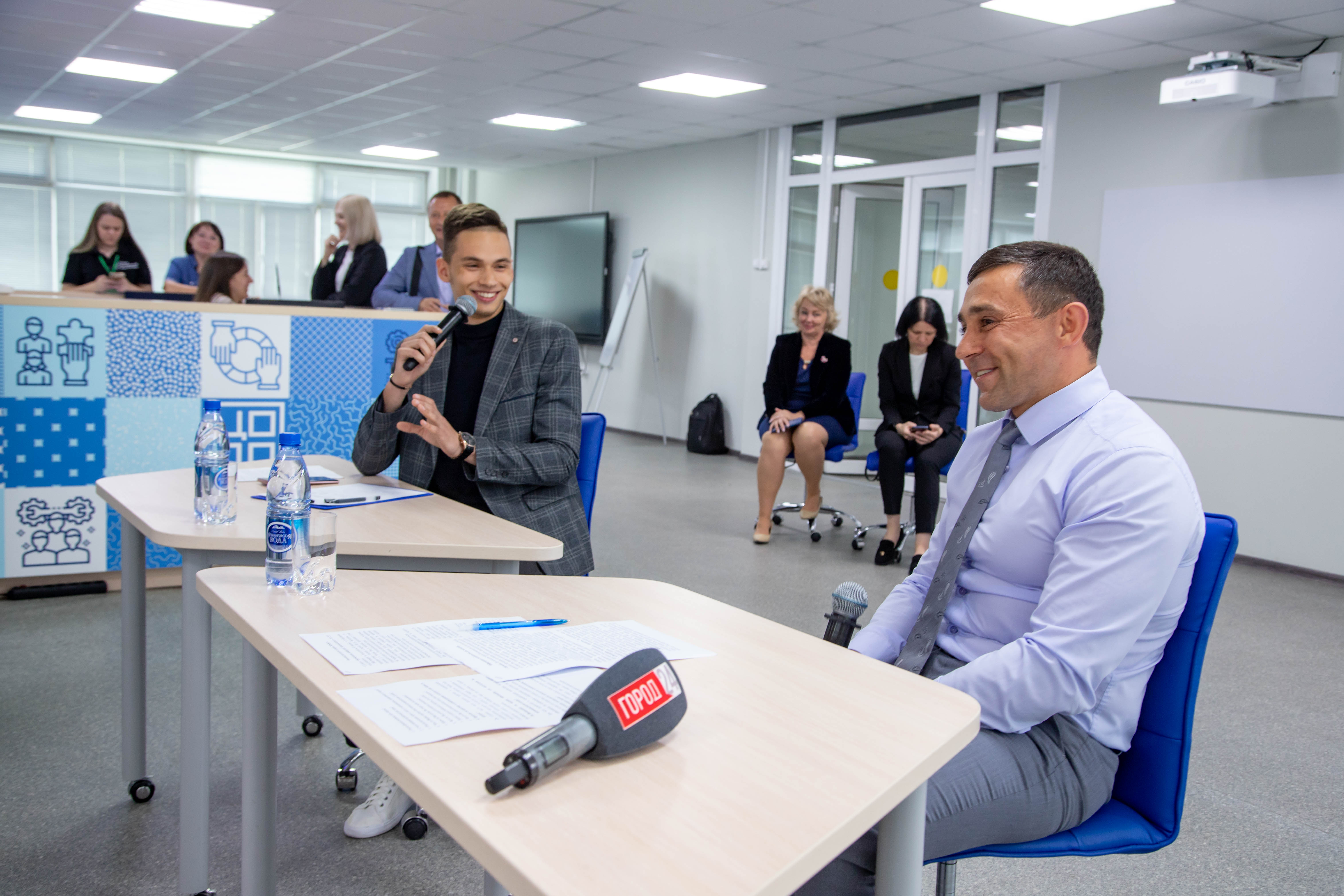 Мэр Благовещенска Олег Имамеев ответил на вопросы студентов АмГУ