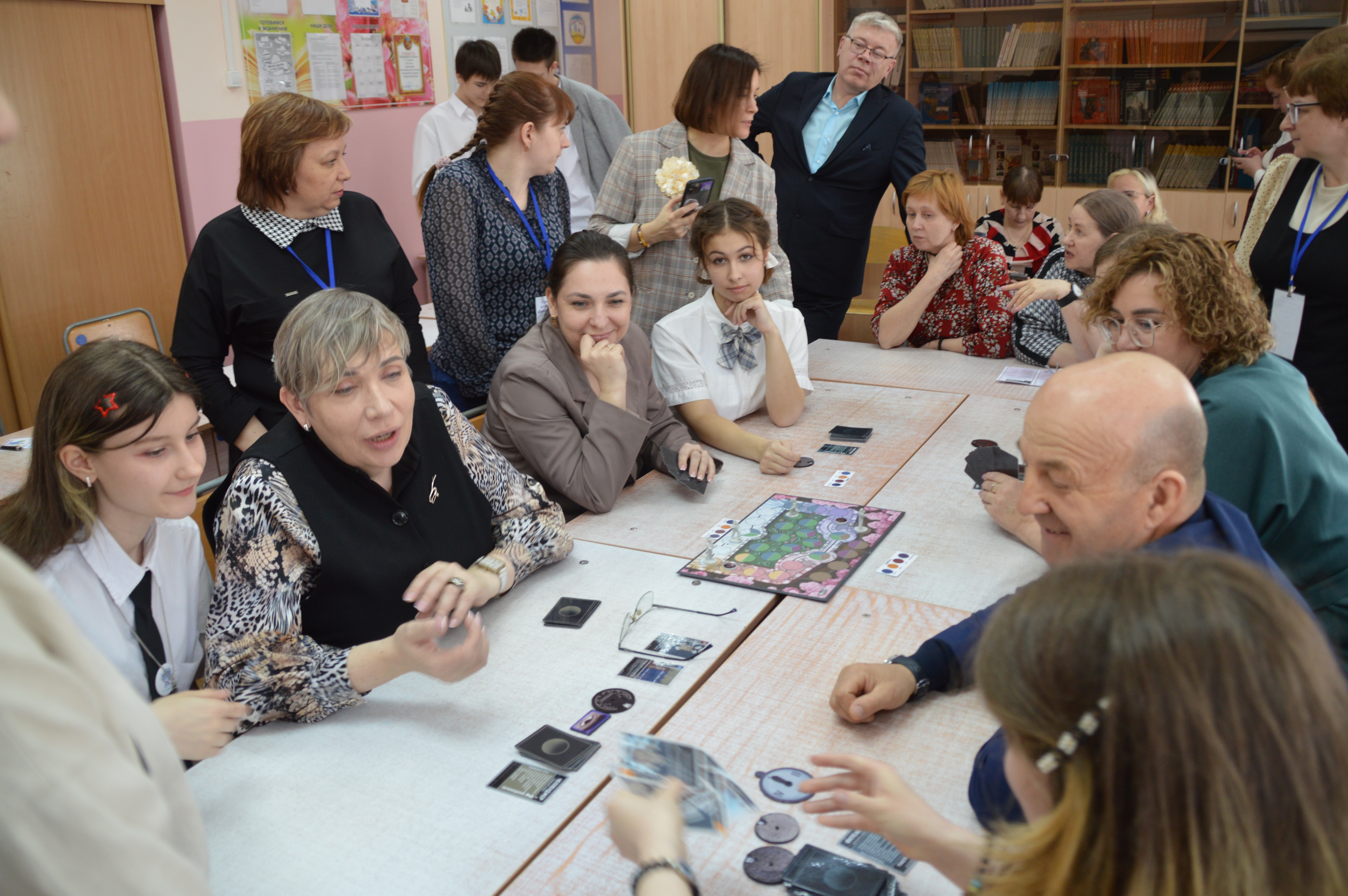 Директора амурских школ изучают опыт и практики системы образования Благовещенска