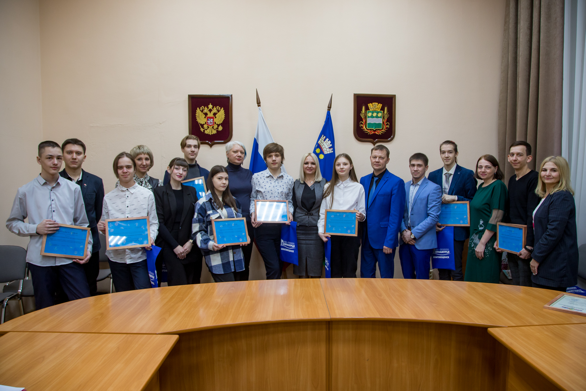 Контролировать шумовые загрязнения, помогать незрячим и повысить качество пищи предлагают благовещенские школьники