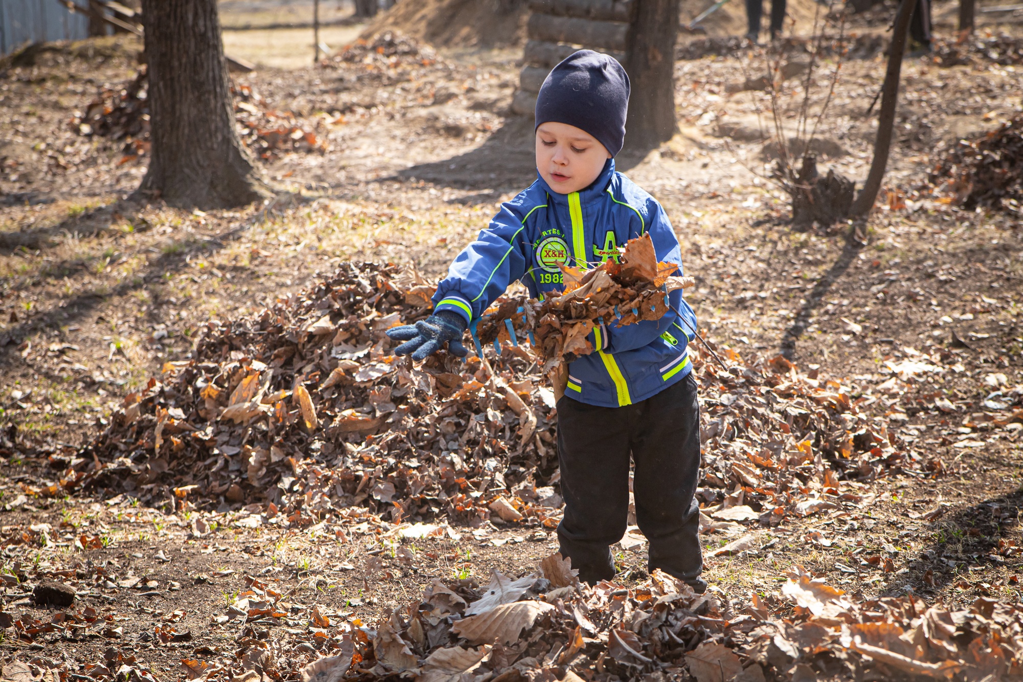 Бесплатное удобрение получили в лагере Гагарина на акции «Город берегу»