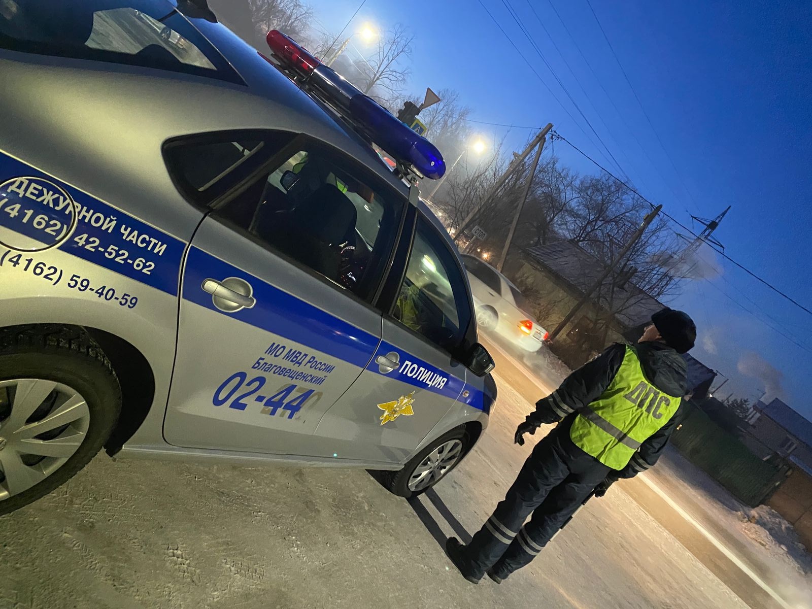 В Благовещенске за неделю оштрафовали 65 водителей, перевозящих детей без детских кресел 