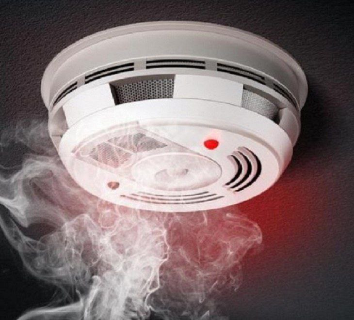 Около 2,5 тысяч автономных дымовых пожарных извещателей дополнительно установят в Благовещенске