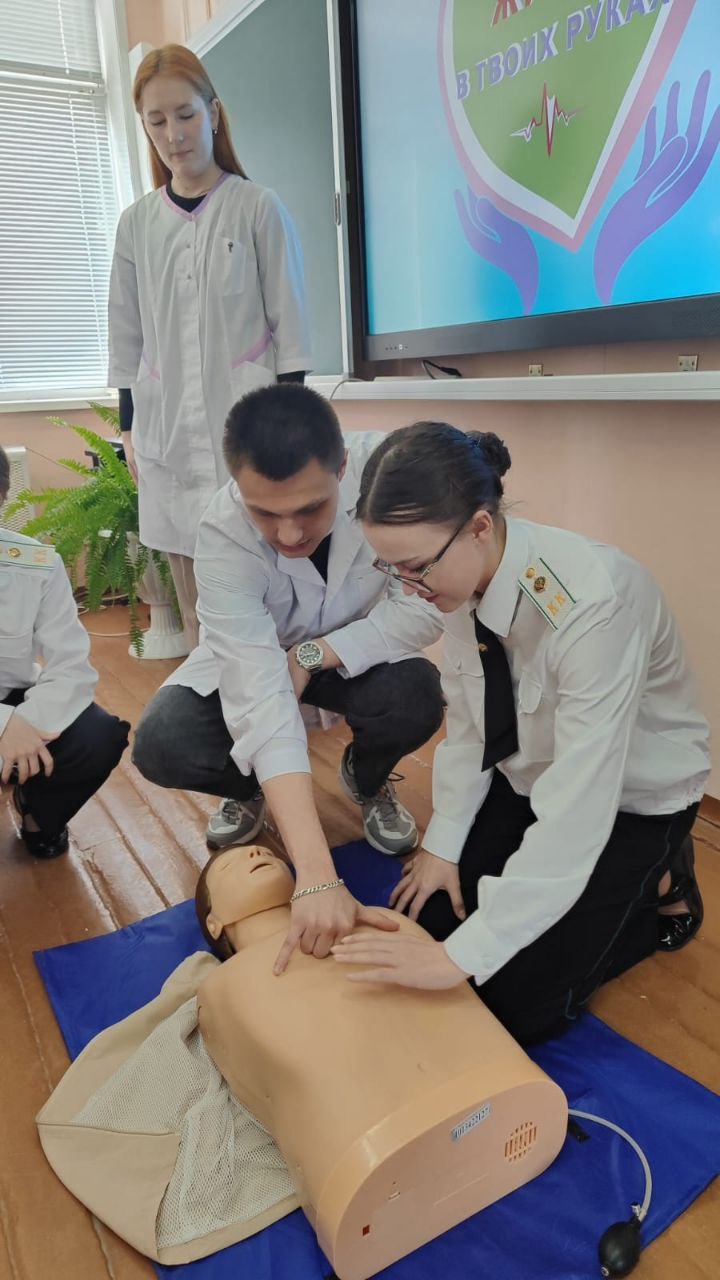 Благовещенские семьи собрали за «круглым столом здоровья» в 25 гимназии