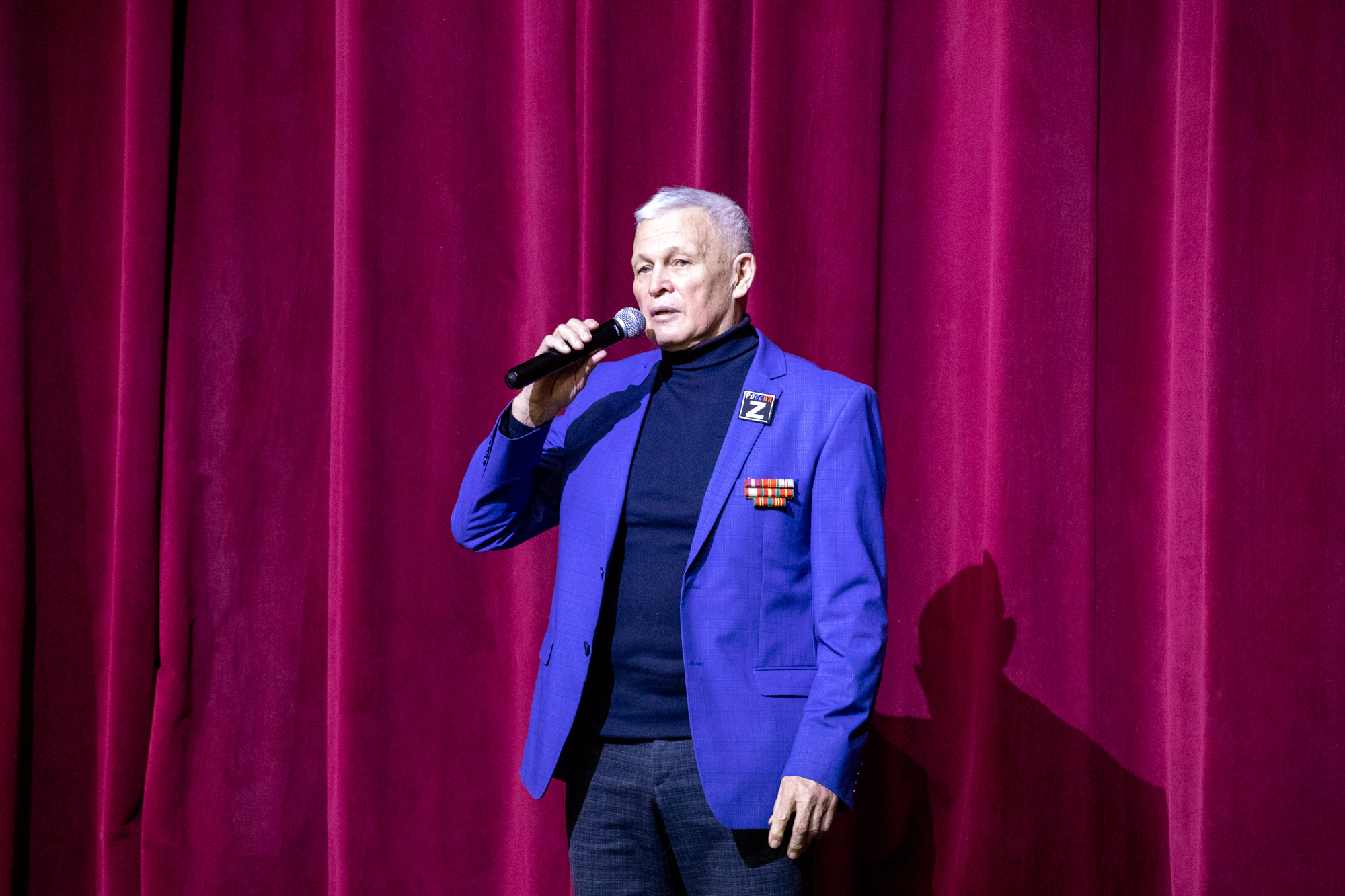 Молодежь Благовещенска зовут встретиться с руководителем Ассоциации пожилых людей Сергеем Утенбергеновым