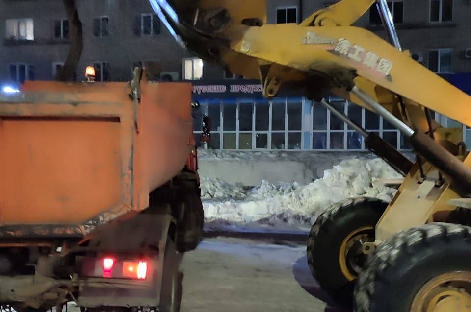 ГСТК очищает русло городской речной артерии - Бурхановки