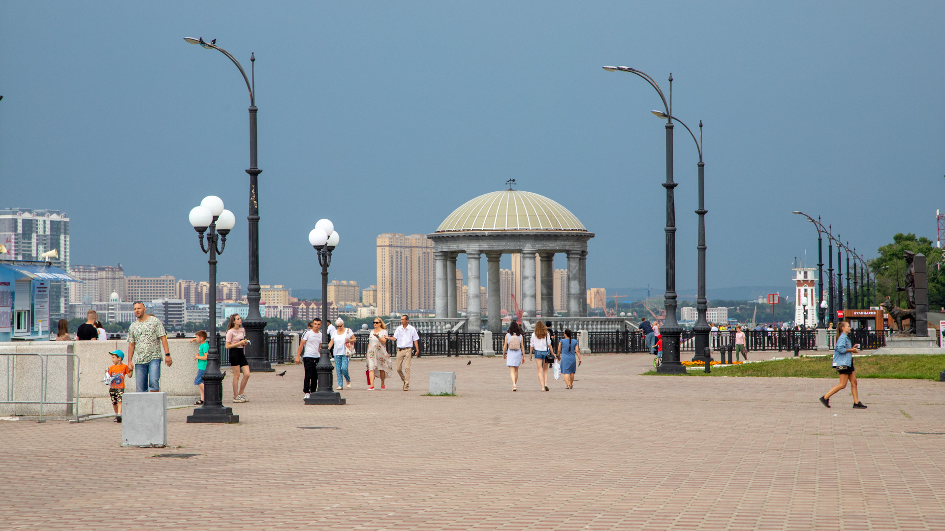 Благовещенцев предупреждают о возможных дождях, грозе и сильном ветре