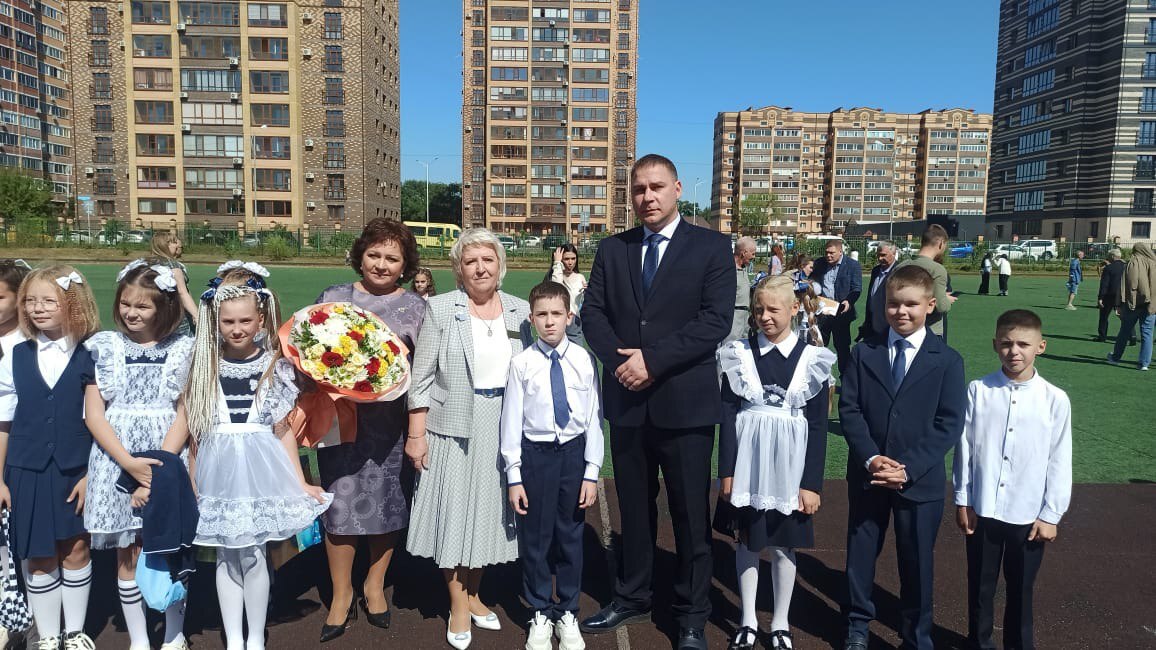 «Главное, вера в себя»: ученики Благовещенска получают напутствия 