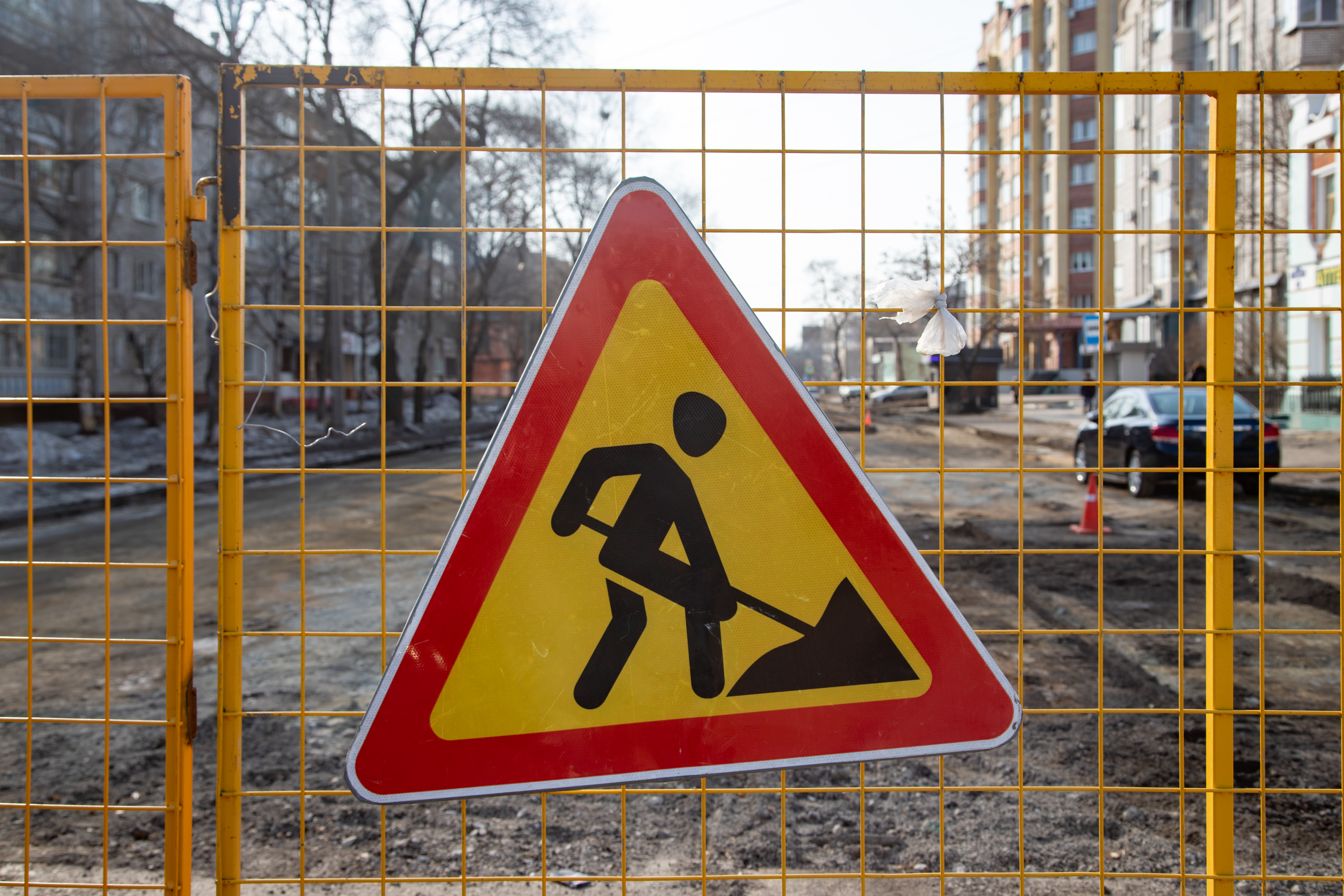 На Амурской готовятся укладывать новый асфальт: благовещенцам рассказали, какие работы за месяц провели на отрезке улицы 