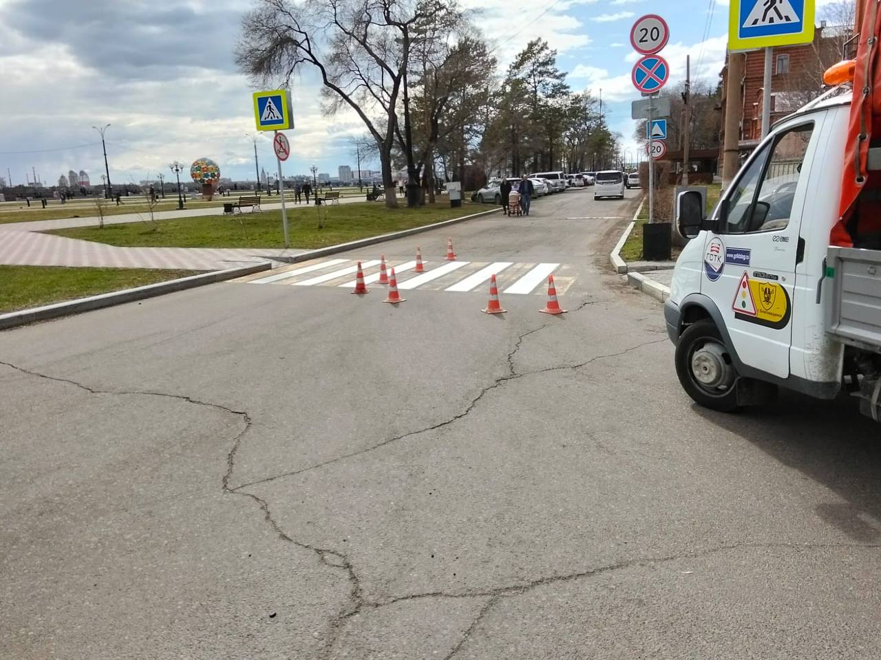 Почти 40 тысяч квадратов разметки обновили на улицах областного центра 