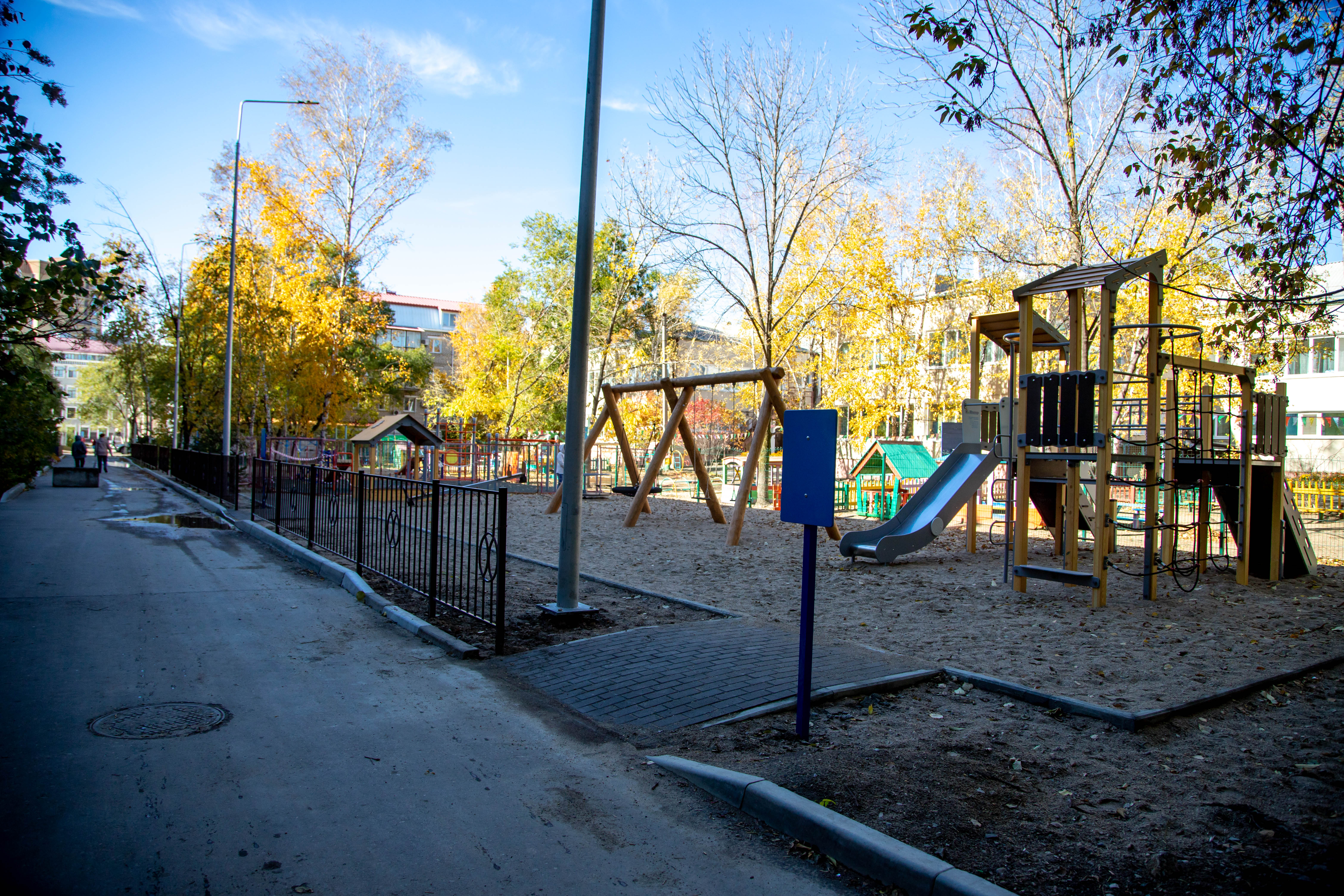 Ещё одну детскую площадку модернизировали в Благовещенске