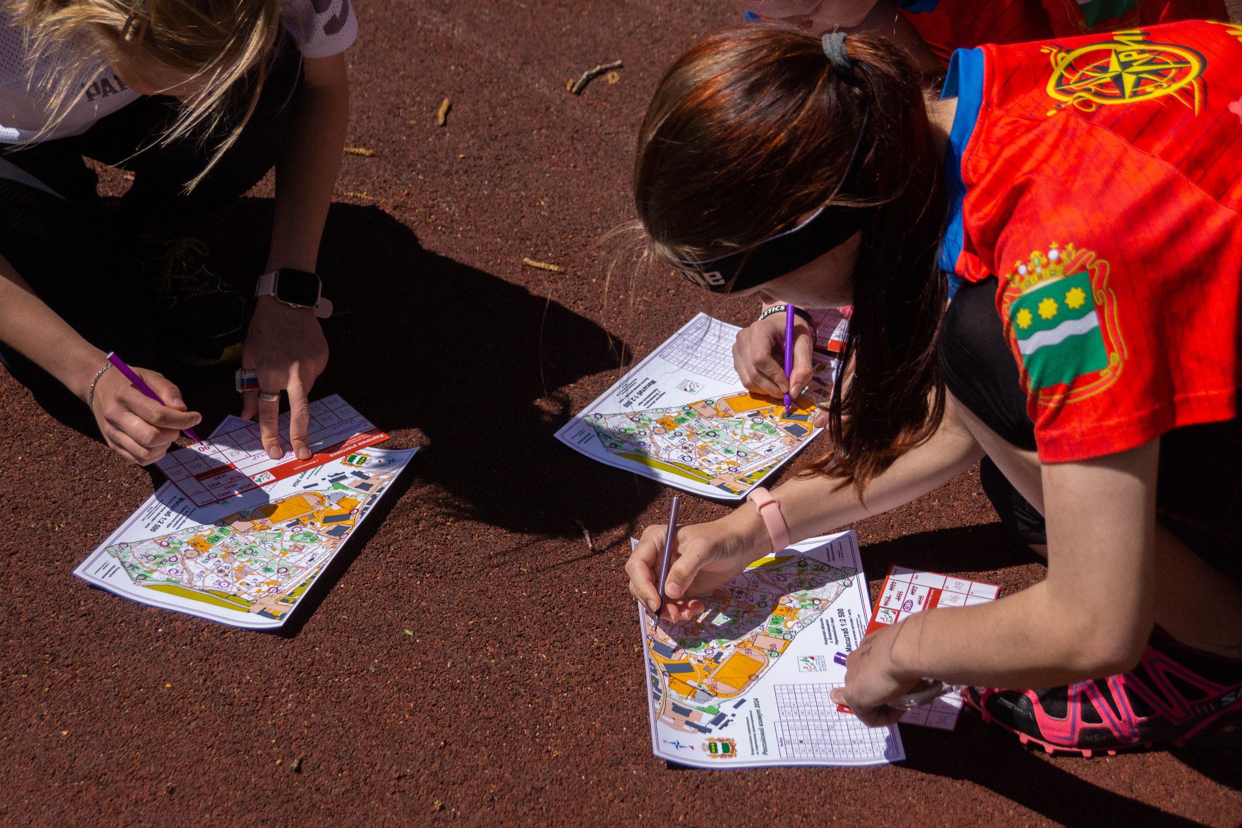 Благовещенцы провели выходной в компании карт и компасов