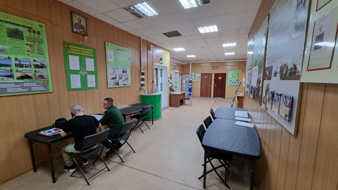 Пункты отбора для службы по контракту в Благовещенске работают без выходных