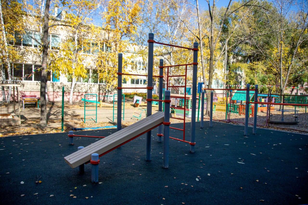 Сколько дворовых площадок удалось отремонтировать в этом году в Благовещенске?