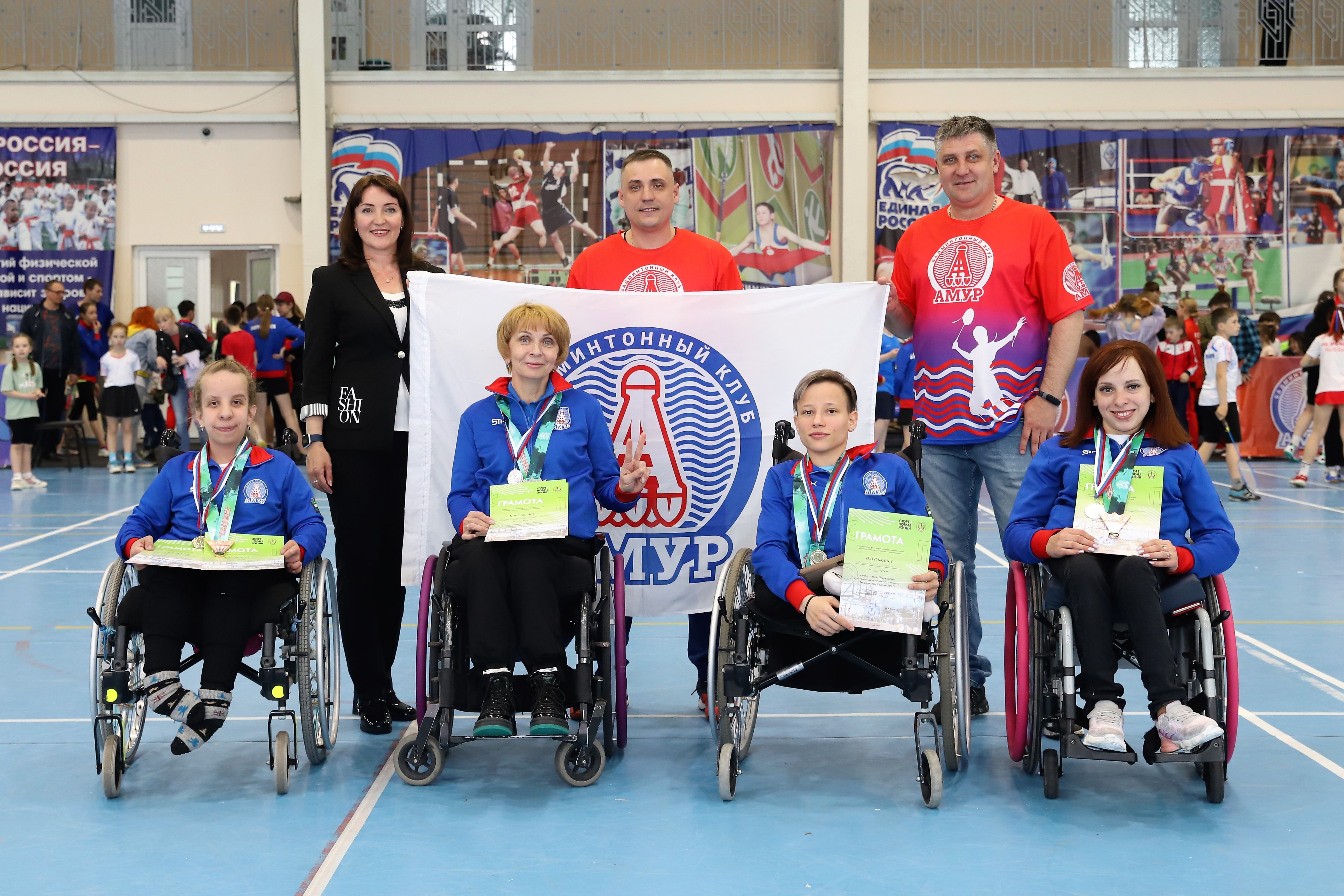 Для благовещенцев с поражением опорно-двигательного аппарата открыли тренировки по парабадминтону 