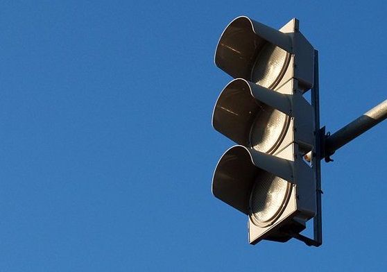 На Тенистой-Шевченко временно не работает светофор 