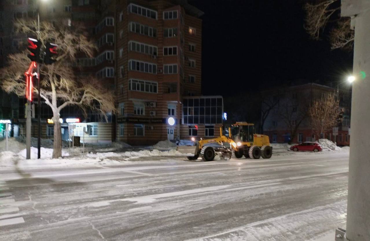 Какими работами по уборке города займутся коммунальщики сегодня?