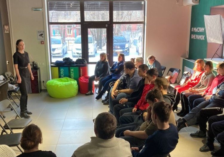 Для молодых благовещенцев с ОВЗ есть вакансии: в трудоустройстве помогает центр «ПроДвижение»