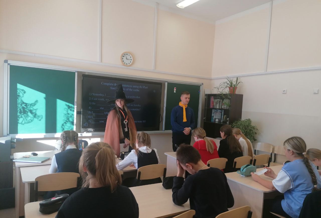 В городском конкурсе «Педагог года 2025» участвуют даже дуэтом