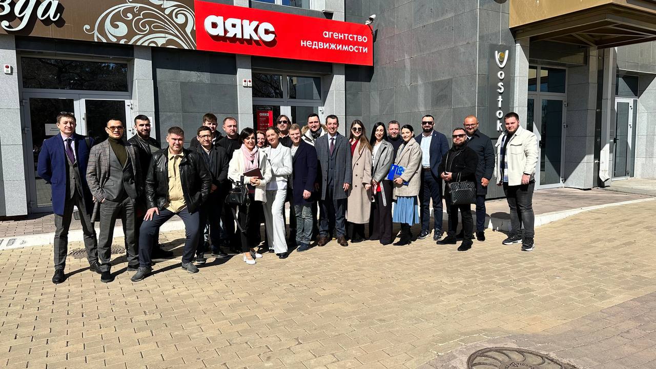 Благовещенские предприниматели на бизнес-завтраке обсудили вопросы сотрудничества с КНР