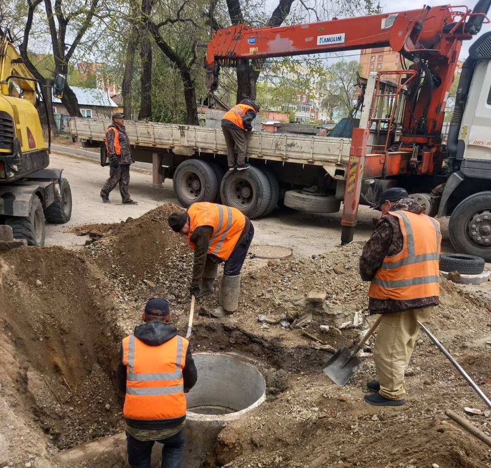 В Благовещенске до конца мая заасфальтируют переулок Релочный