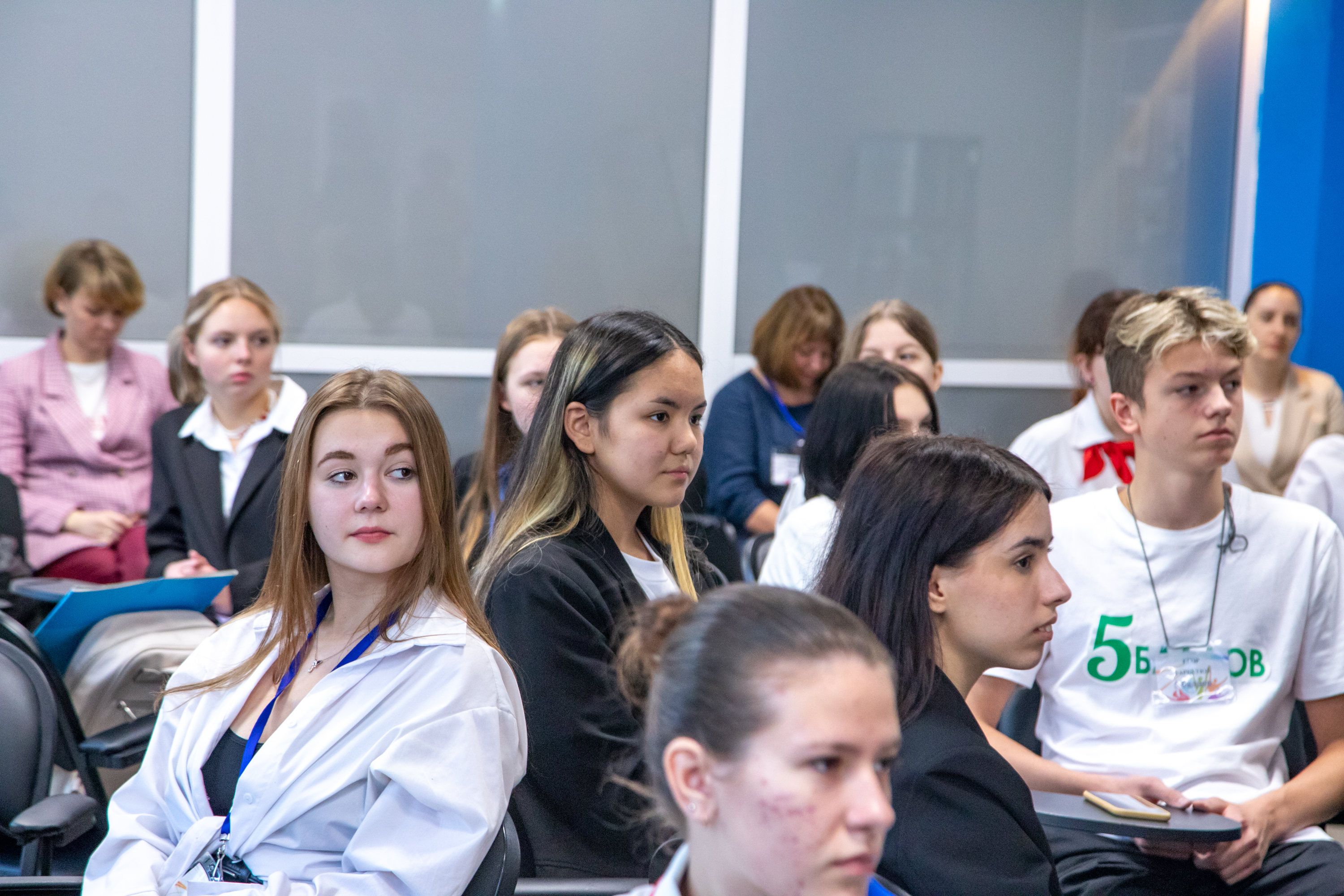 Благовещенских школьников зовут принять участие в конкурсе