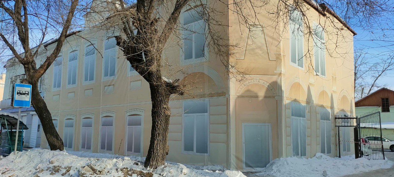 Одно из зданий на Пионерской в Благовещенске ищет своего владельца 