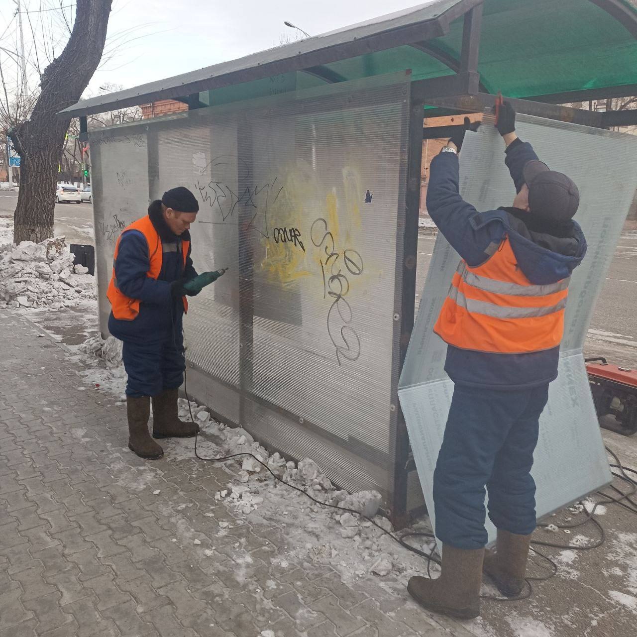  В Благовещенске ГСТК отремонтировал остановку на Зейской