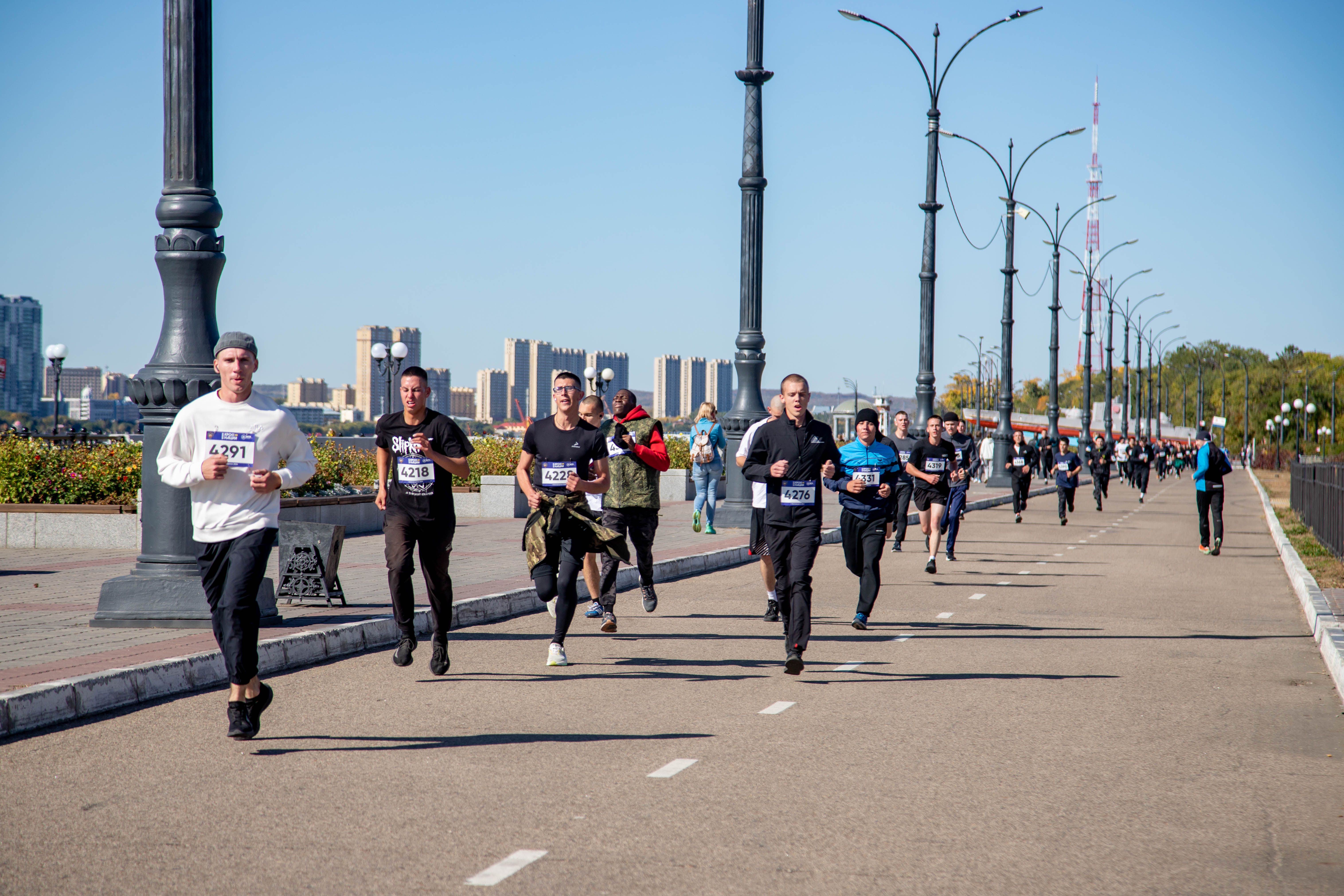 Больше двух тысяч спринтеров вышли на дистанции «Кросса нации»