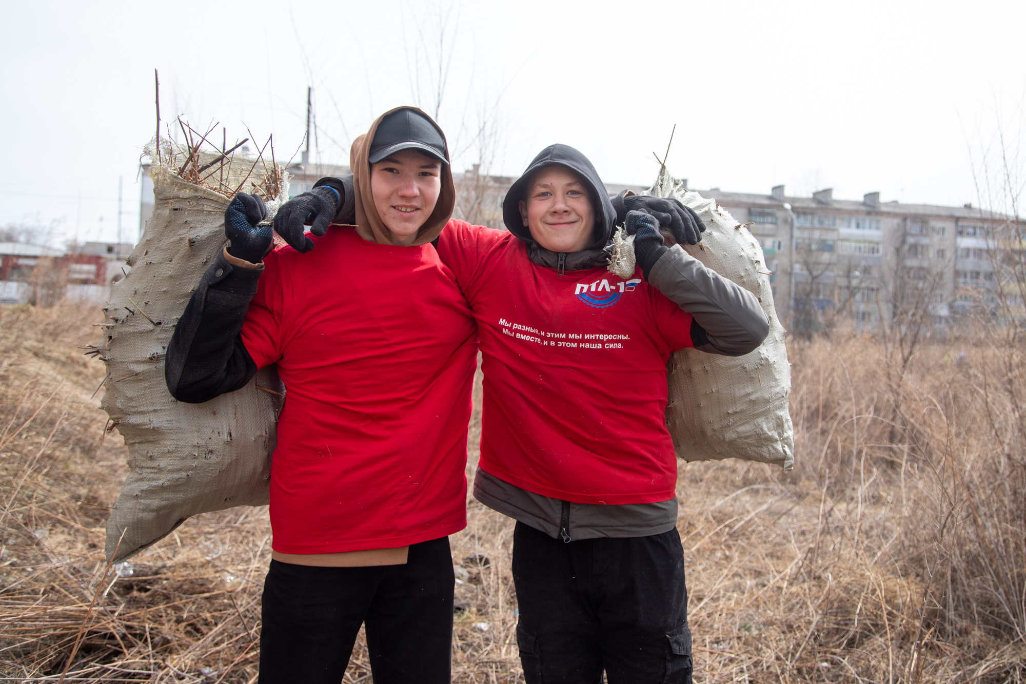 Более 7 тысяч благовещенцев уже вышли на субботники акции «Город берегу» 