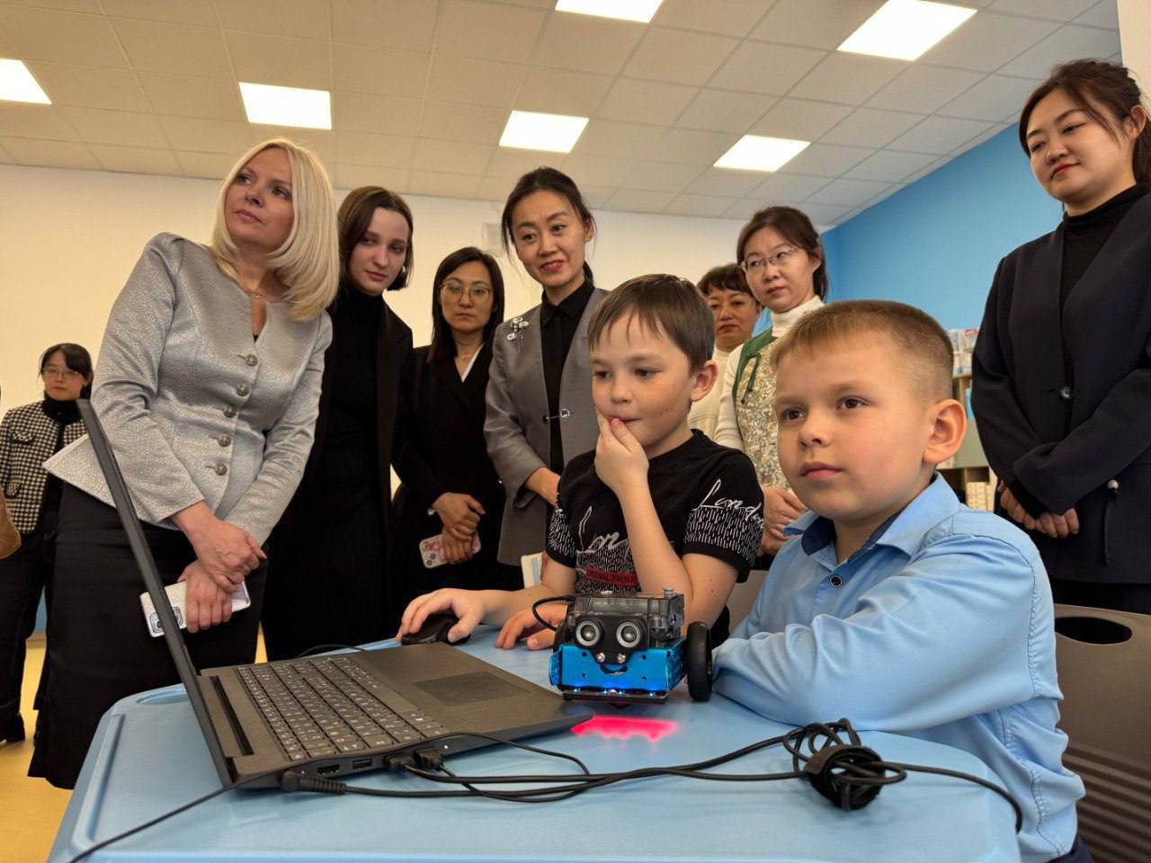 Юные художники Благовещенска отправятся с визитом в Китай ﻿