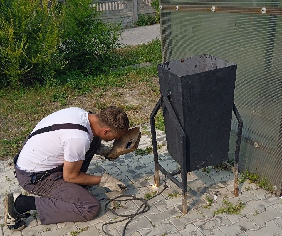 ГСТК отремонтировал тротуар и остановку в Благовещенске 