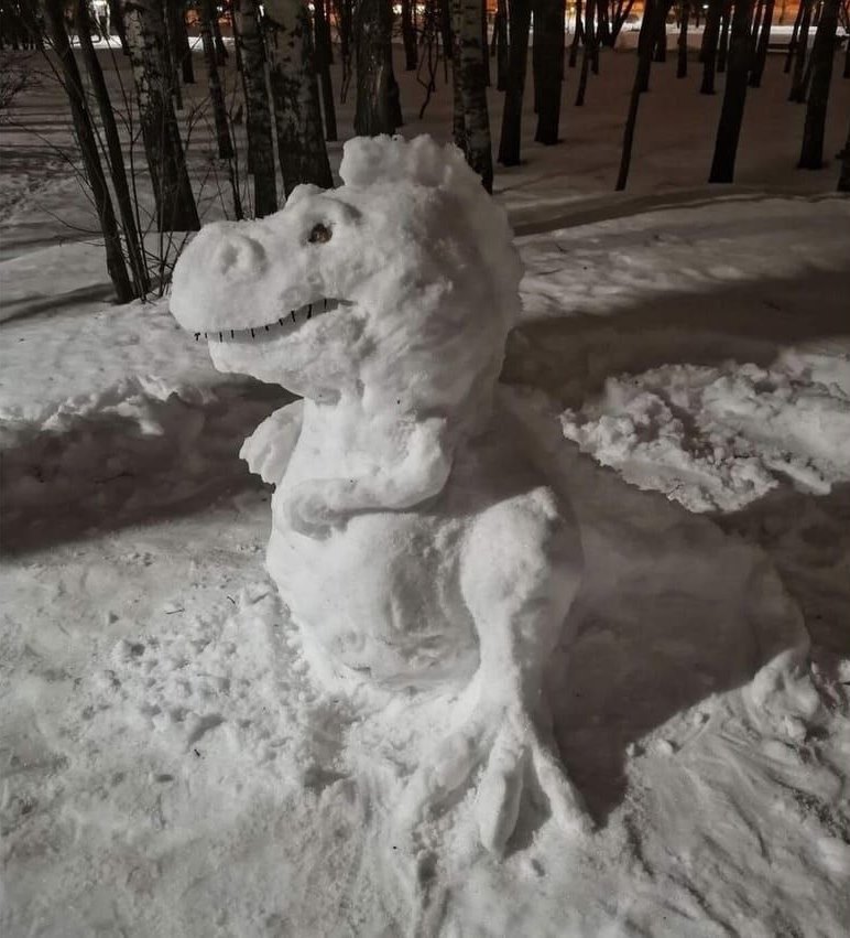 Снегозавры украсят новогодний Благовещенск