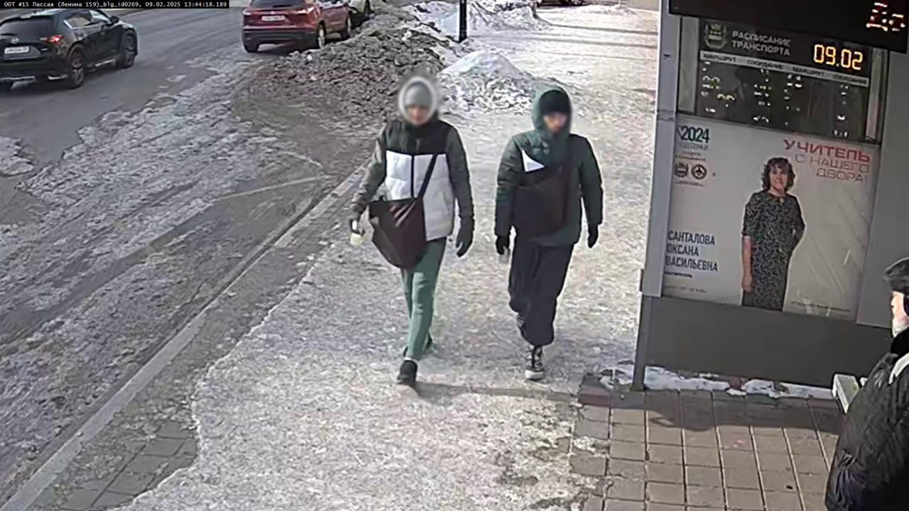 Автобусный павильон на Ленина в Благовещенске вновь пострадал от рук хулиганов