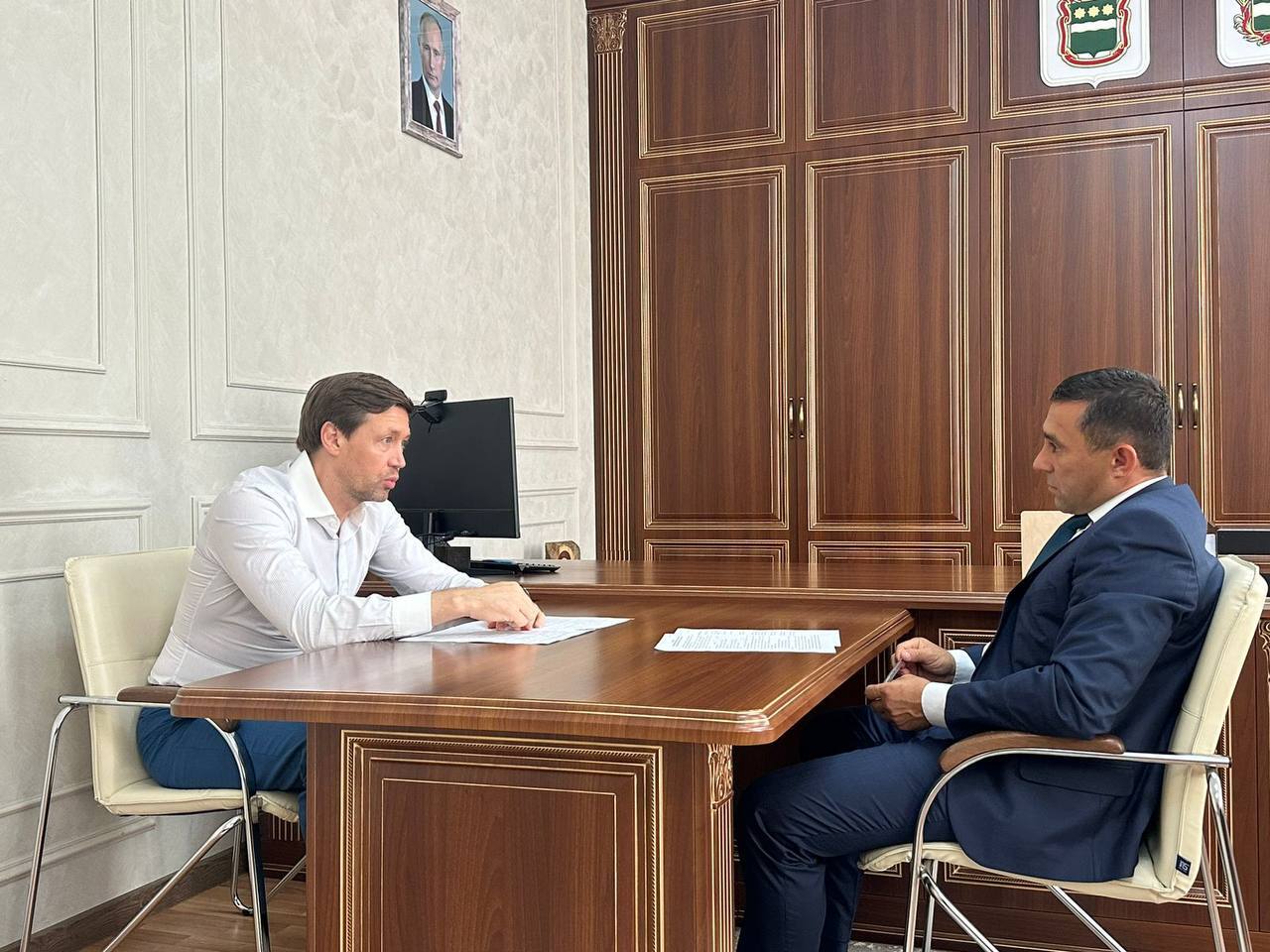 Нарушение Правил благоустройства застройщиками в Благовещенске обсудил мэр с сенатором Совета Федерации