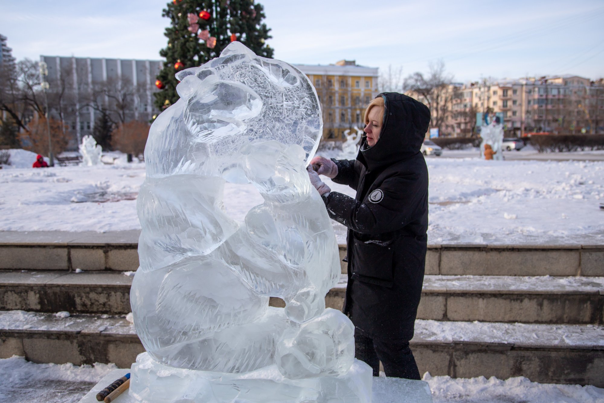 Медвежонок Умка, Голубой щенок и Щука поселились на площади ОКЦ в Благовещенске 