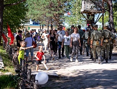 Более 4 с половиной тысяч благовещенцев отметили День государственного флага