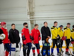 В Благовещенске провели турнир по хоккею с мячом в память об участнике спецоперации