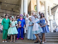 В Благовещенске впервые прошел Бал кукол